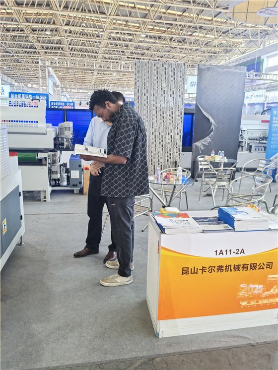 b567eadbf85da4dcc2b891eb32f4cfdb